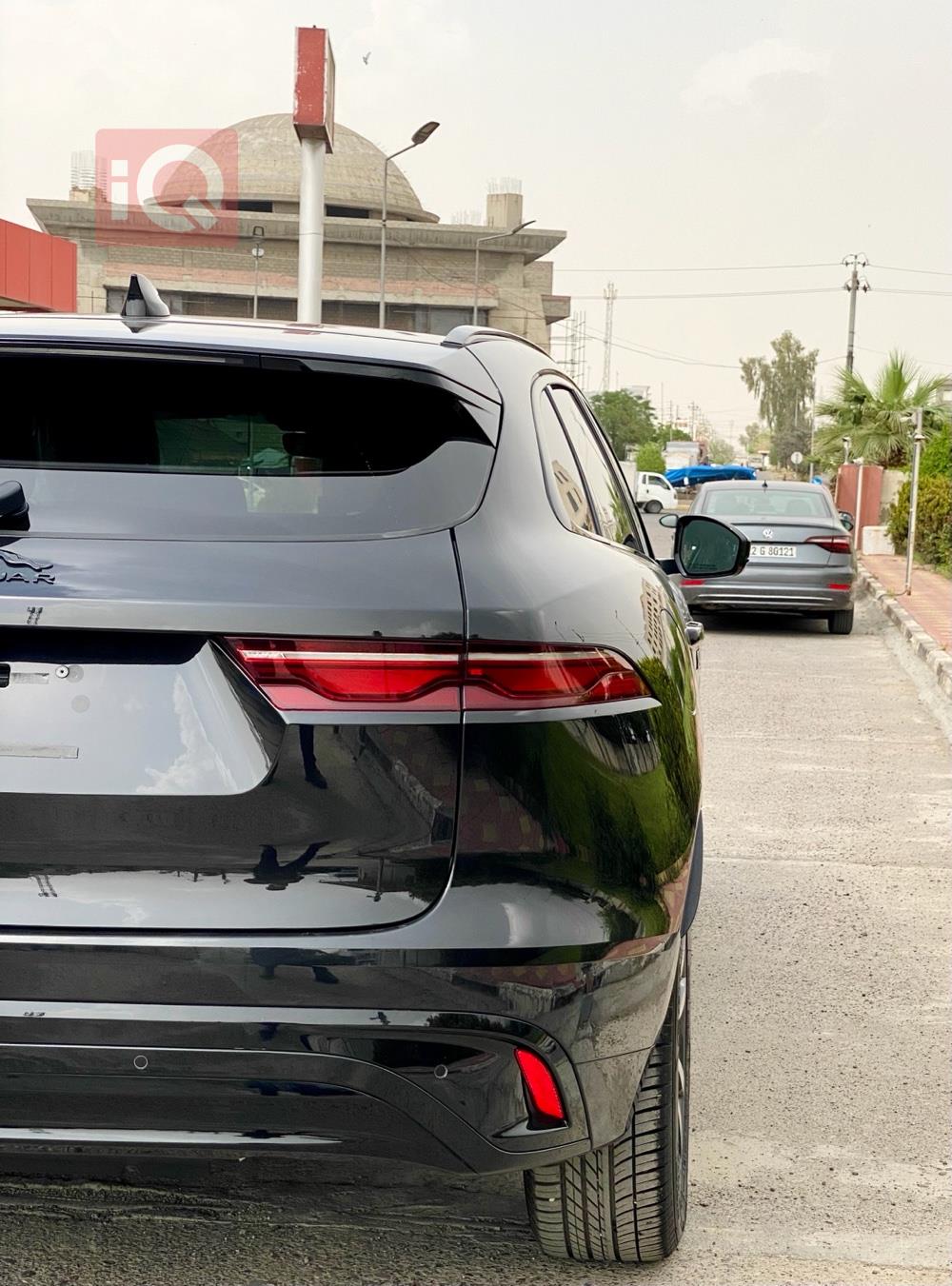 جاكوار إف-بيس